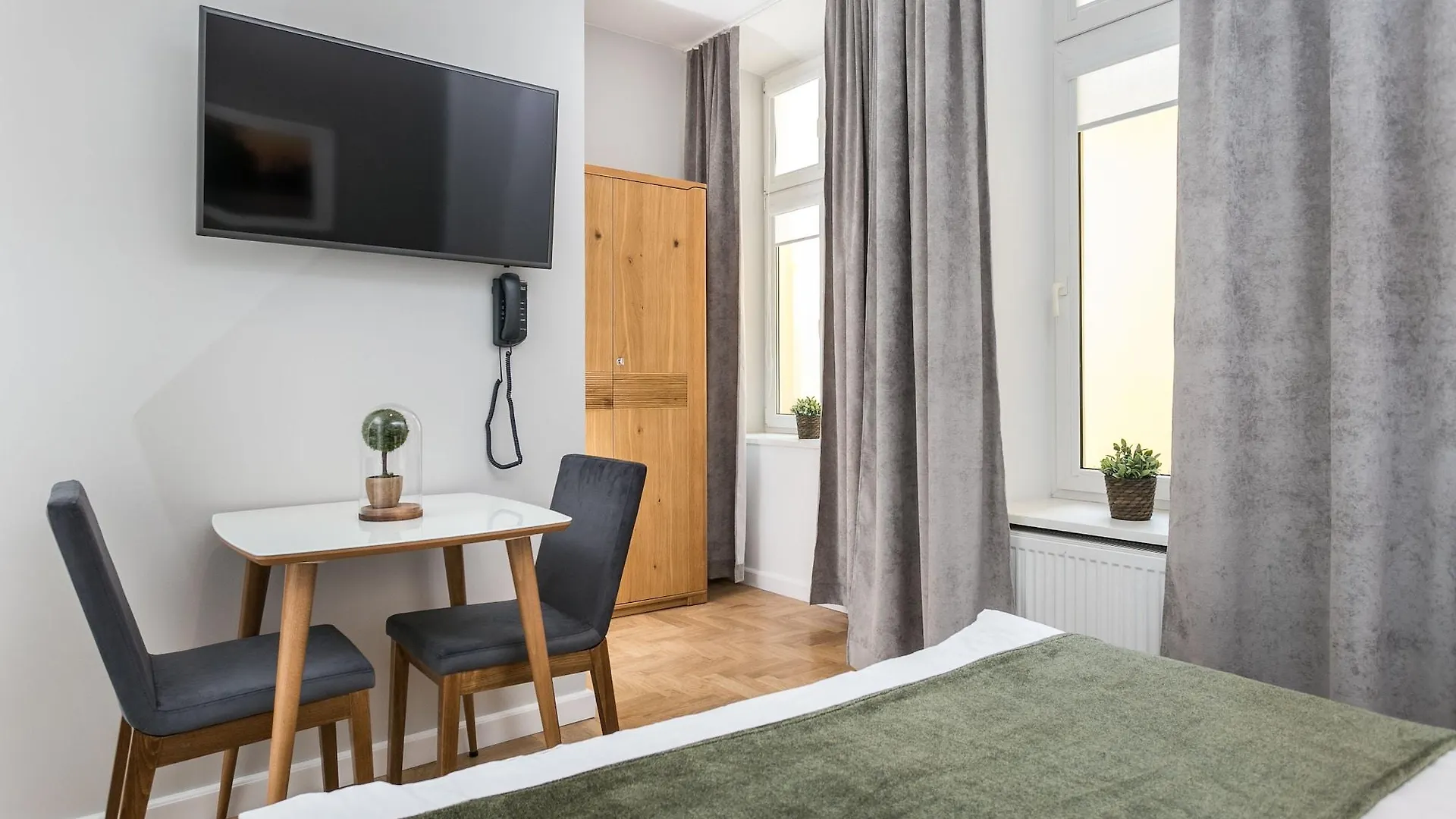 Venetian House Market Square Aparthotel Cracovie