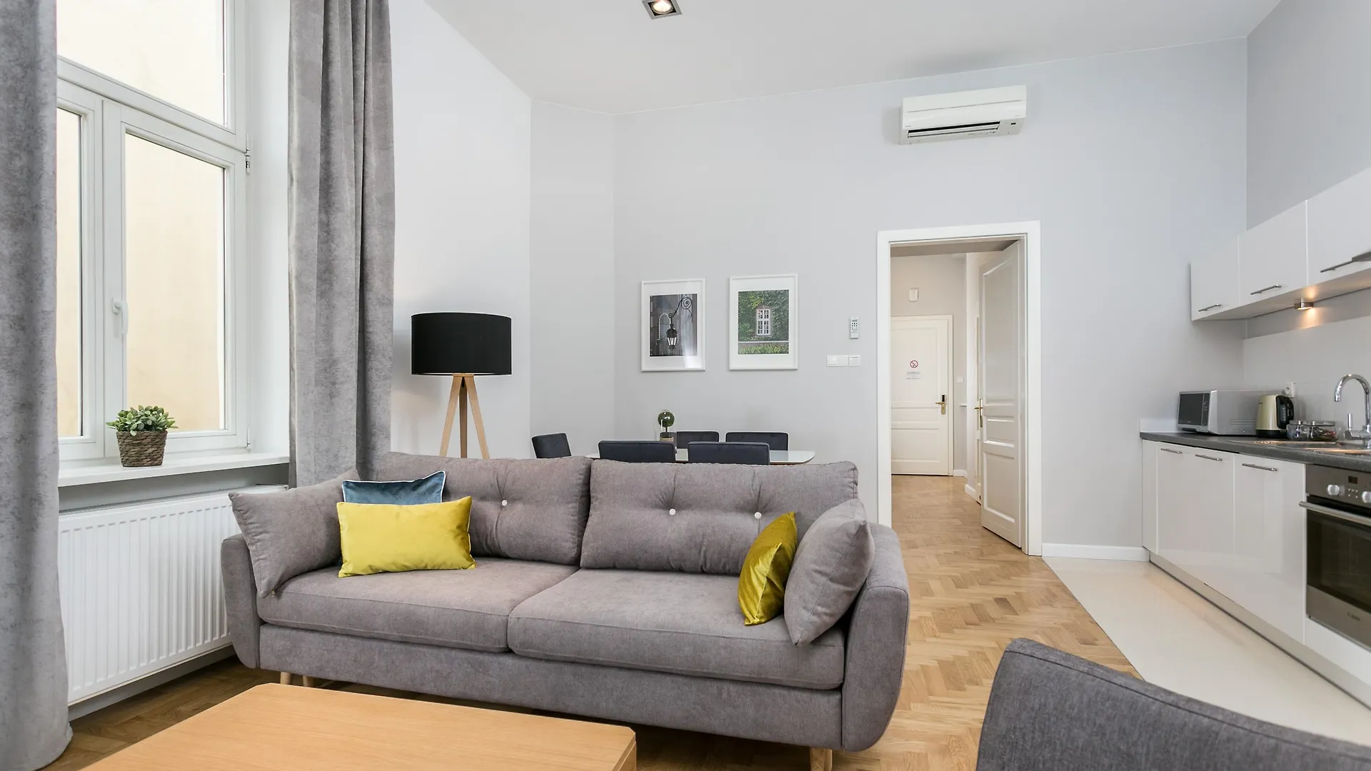 Venetian House Market Square Aparthotel Cracovie