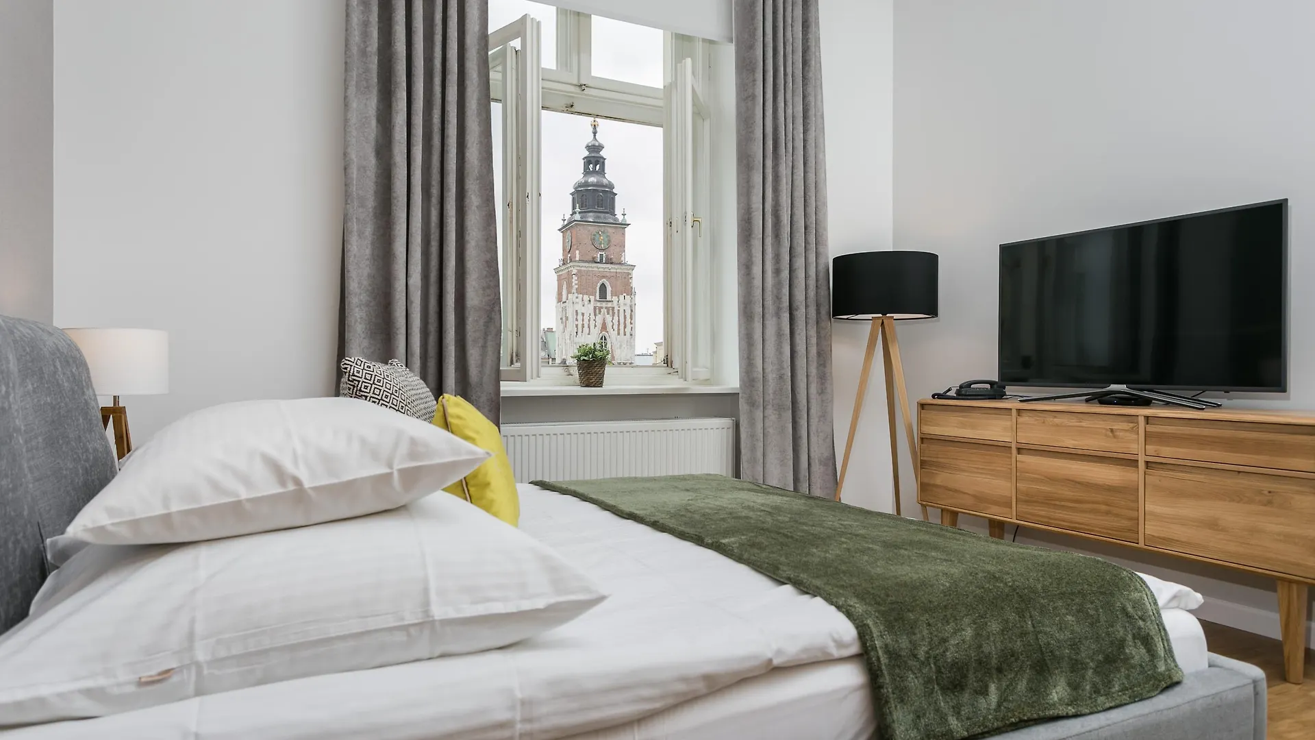 Venetian House Market Square Aparthotel Cracovie 4*,