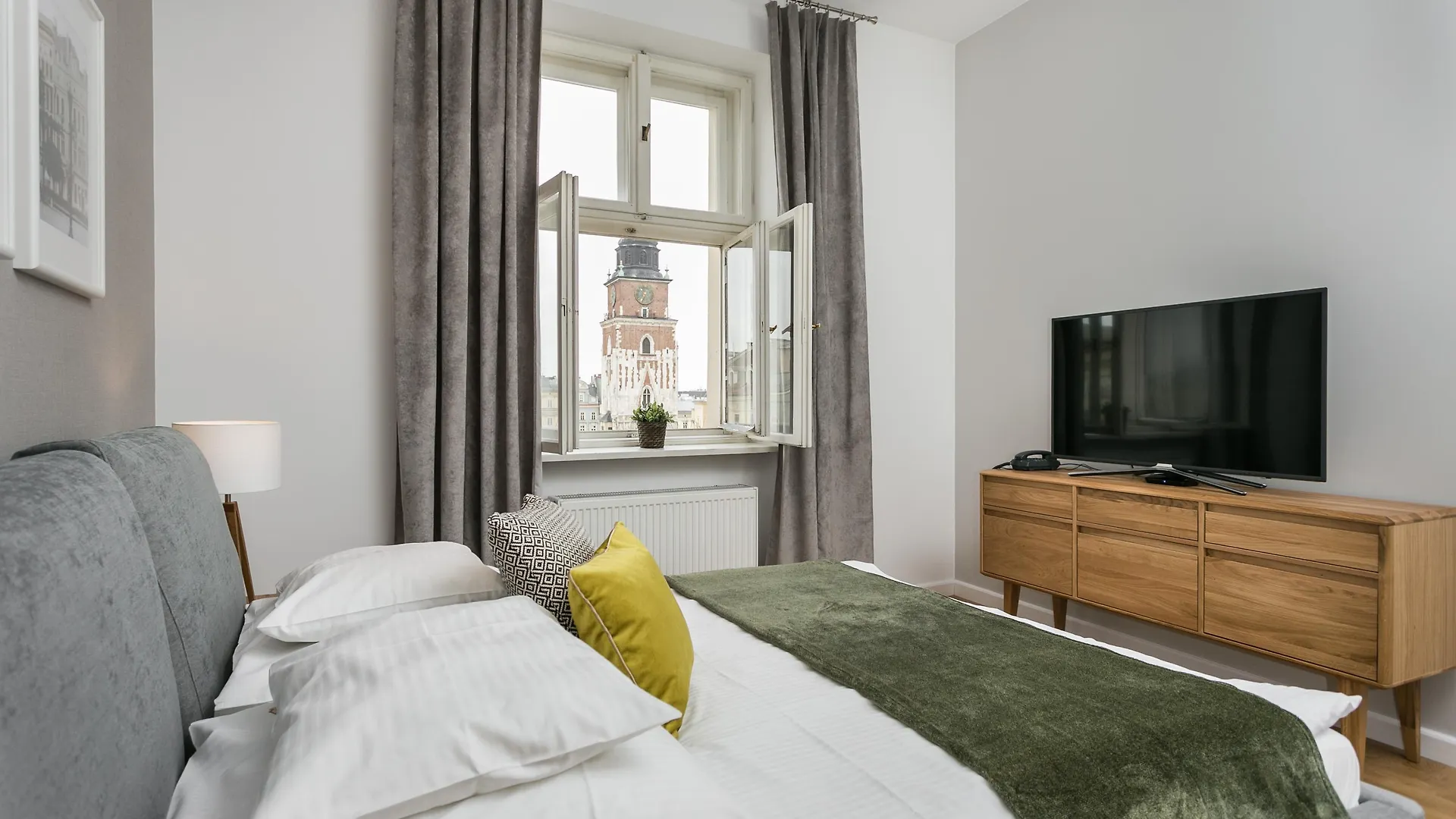Venetian House Market Square Aparthotel Cracovie